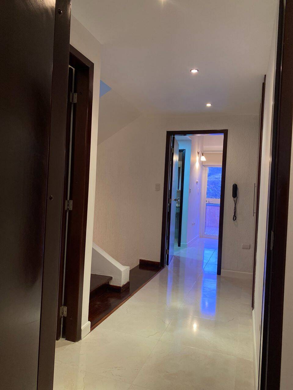 276739 Alquiler bello Townhouse en Villas del Country, terrazas del country, Guataparo, Valencia, ve